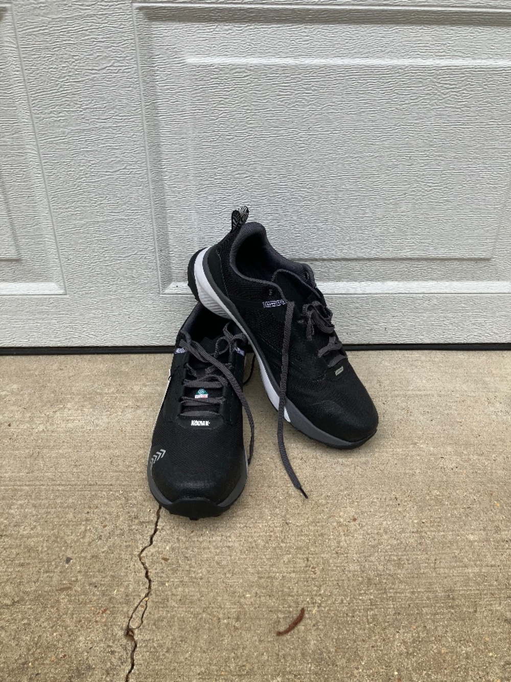 Kodiak Mens Quicktrail Low Nano Composite Toe Athletic Safety Work Shoe 10.5 BLK